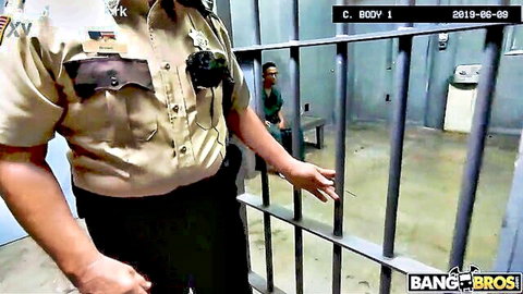Kailani Kai as cop teases Lexi Rainz in jail cell roleplay