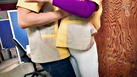 Maki Tomoda in tight office embrace with coworker, JAV secret tryst