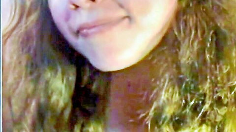 Mature webcam model negrofloripa showing big tits cleavage