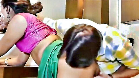 Desi Indian bhabhi bent over in saree for hot doggy style chudai