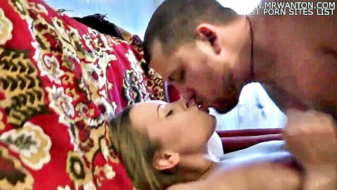 Eve Fox blonde amateur kissing passionately nude before hot fuck