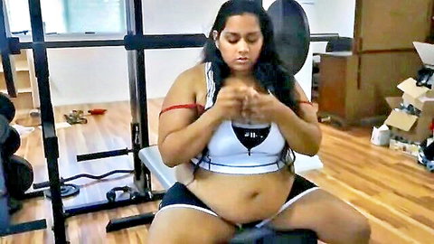 Desi Rose BBW stuffing food in tight gym wear workout fail