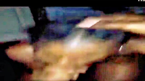 Blurry threesome with girlfriend and sister giving blowjobs and facials