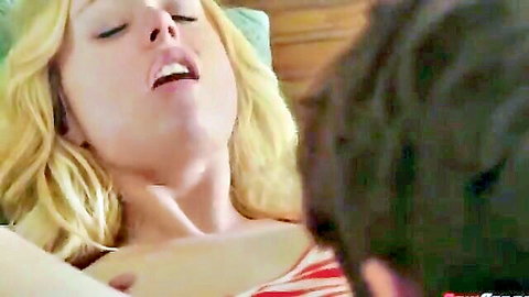 Lucy Tyler blonde in intense oral sex ecstasy