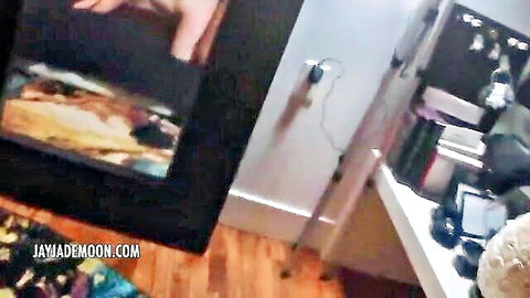 Amateur roommate creampie in JayJadeMoon's wet pussy, loving the cum inside