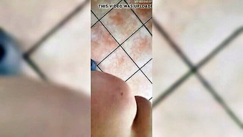 Homemade blowjob thumbnail: nude girl on tiled floor sucking dick