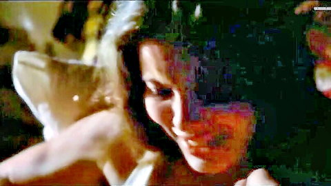 Ornella Muti and Eleonora Giorgi in passionate embrace, Appassionata