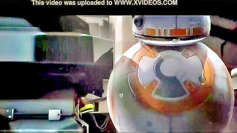 BB-8 droid reflects nude teen bent over fucked by machine in Star Wars parody