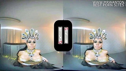 Vampire Queen Akasha cosplay seduction, curvy ebony model in revealing outfit