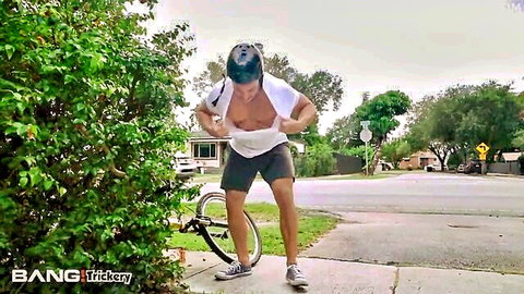 Busty Carmela Clutch tricks lucky pedestrian in outdoor Bang Trickery