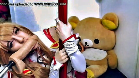 Asuna cosplay babe sucking thick dildo in red knight dress preview