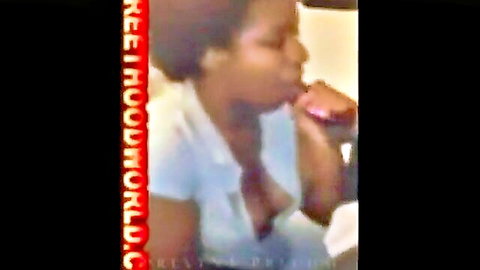 Ebony babe puckers juicy glossy lips in teasing blowjob face closeup