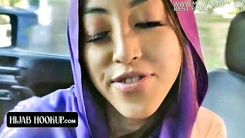 Alexia Anders in purple hijab seductively in car, Hijab Hookup tease