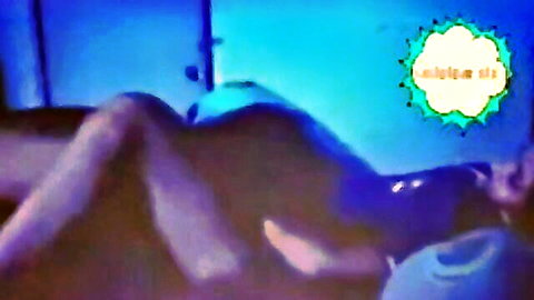 Pregnant Sithukyot lying nude on side before college