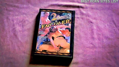Two blonde sisters in explicit anal threesome with man