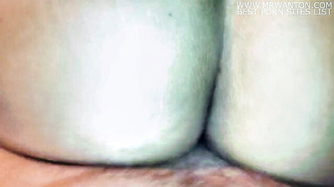 Close-up anal penetration and cumshot on white female ass