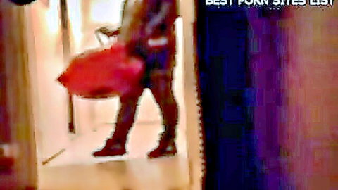 Pizza delivery guy arrives at door for steamy French encounter
