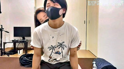 Emuyumi Couple Japanese amateur thumbnail: masked couple in teasing pose