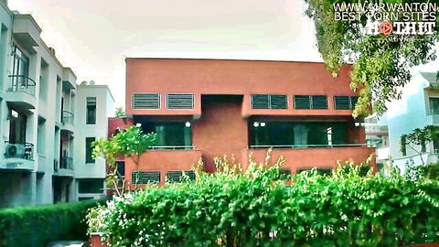 Sexy Sweety Bhabhi Indian home exterior tease