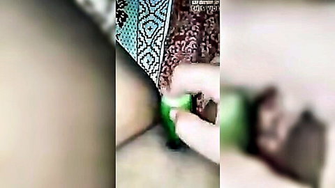 Desi bhabhi vegetable insertion in colorful traditional outfit