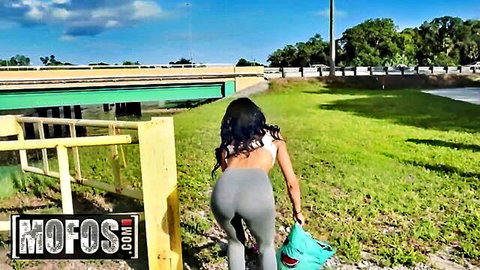 Maya Bijou Latina teen in tight gray leggings teasing big ass outdoors