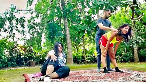 52yo fatty Indian bhabhi threesome outdoor sex with customer