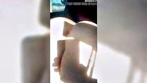 Arabic hijab woman with big ass giving blowjob in explicit close-up