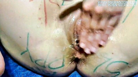 Close-up sloppy wet pussy with insertion and tattooed big ass