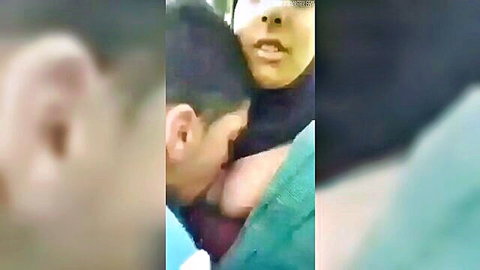 Blurry close-up of Arab woman receiving oral sex from man in amateur clip
