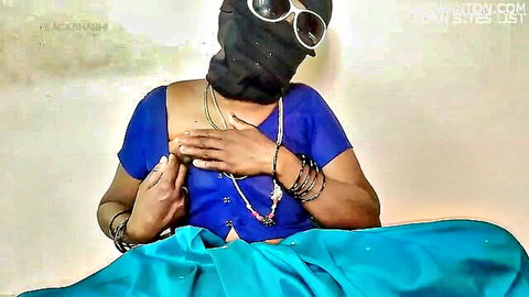 Deepi big boobs Indian solo masturbation in blue saree