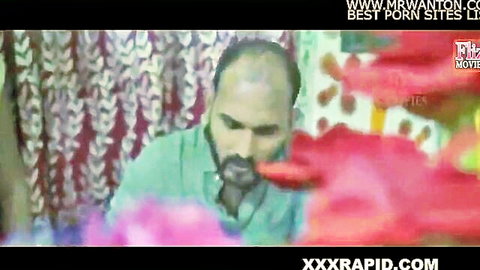 Indian husband in green shirt watches wife in Hindi chudai scene