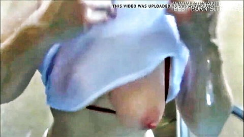 Elena slips towel to expose large breasts in mirror selfie