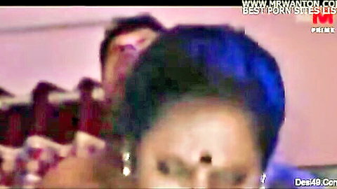 Desi MILF home tutor fucked by son's dad in taboo scene