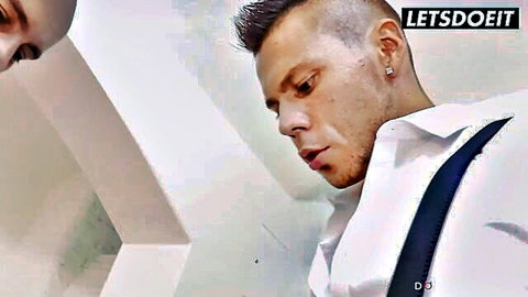 Ria Sun in intense DP with muscled guys, close-up on performers - LETSDOEIT