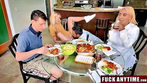 Kenna James and Kylie Kingston in stepfamily freeuse dinner with leg up tease