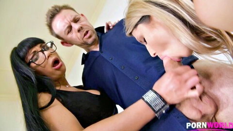Valentina Ricci, Gina Gerson & Erik Everhard in steamy threesome with ass play
