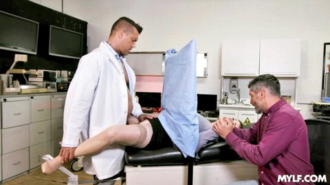 Riley Nixon in stirrups for doctor exam with Ramon Nomar, hot MILF scene