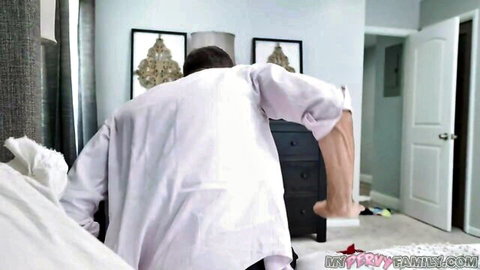 Gracie Gates naughty with stepdad Filthy Rich, messy facial cumshot