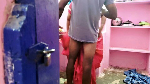 Indian aunty's exposed ass in red saree gets sucked by lover