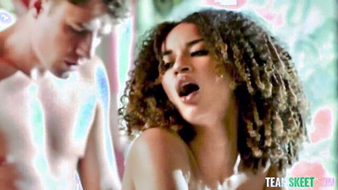 Exotic curly-haired hottie gives sensual massage and cumshot to handsome guy
