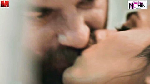 Mohinilaxmi and Mohinibob passionate kiss in Hindi MILF hook-up