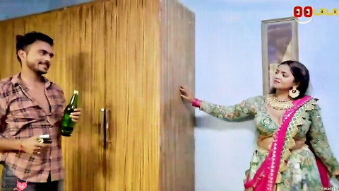 Desi aunty in green saree teases ex-husband with beer in homemade scene