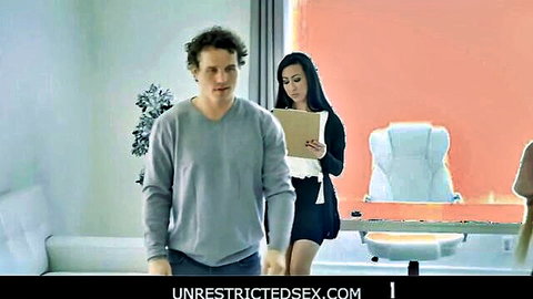 Lily Lane as busty MILF therapist with Blake Blossom in freeuse office scene