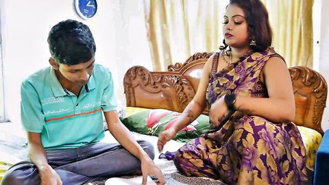Sexy Indian stepmom in revealing saree teases young stepson sitting on bedroom floor