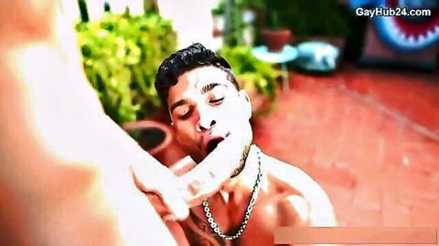 Muscular Latino hunk receives deep blowjob in submissive outdoor scene