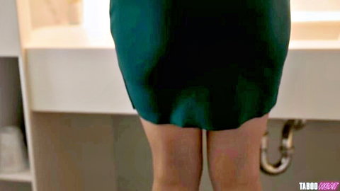 Cory Chase in tight green dress, teasing ass from behind in taboo scene