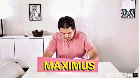 Crystal Clark negotiates pussy deal for grades with Maximus