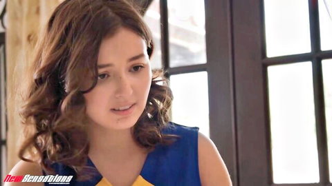 Leana Lovings in seductive blue top, natural beauty closeup