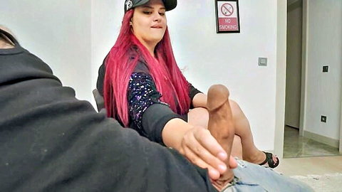 Pink-haired girl shocked by dickflash in public waiting room