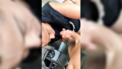 Beurette's expert French blowjob skills in close-up oral action